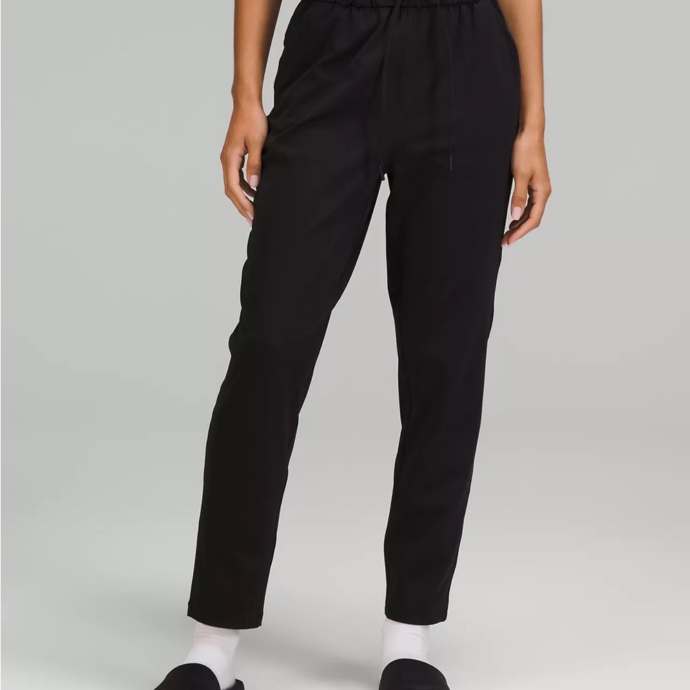 Lululemon Stretch High-Rise Pant 7/8 Length fly away pants sz 4